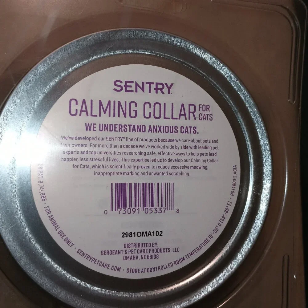 NEW Sentry Calming Collar for Cats and Kittens
